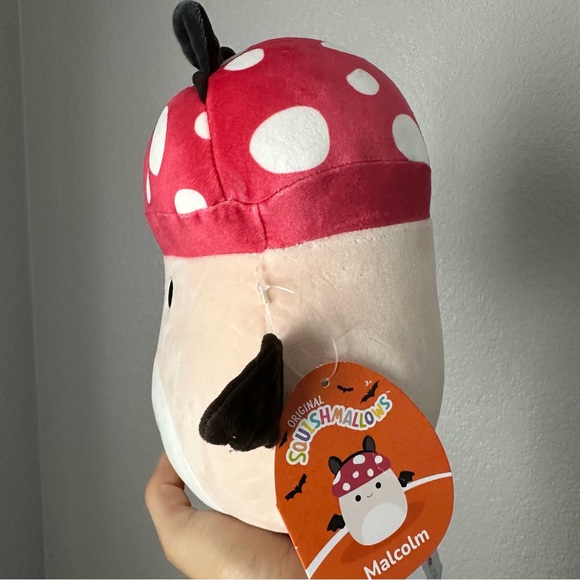 8” Malcolm The Mushroom 🍄 Bat 🦇 Squishmallows NWT - Picture 2 of 6
